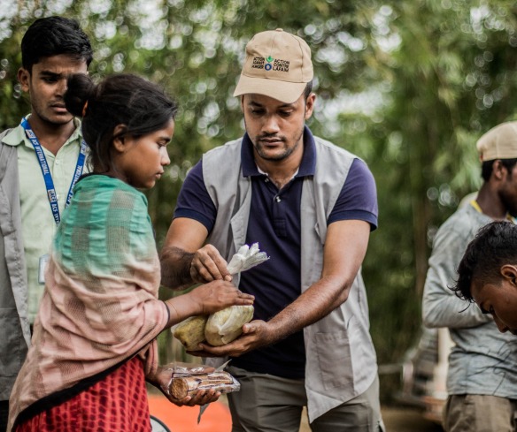 An emergency food distribution for Rohingya refugees in Cox's Bazar, Bangladesh.