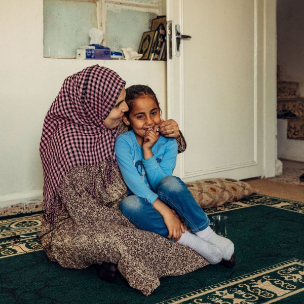 A Syrian refugee mother and child in Jordan.